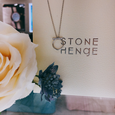 Stonehenge White Gold i0077 Romantic Gorgeous Jewe