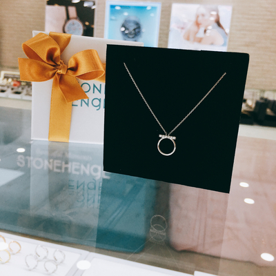 Stonehenge White Gold i0077 Romantic Gorgeous Jewe