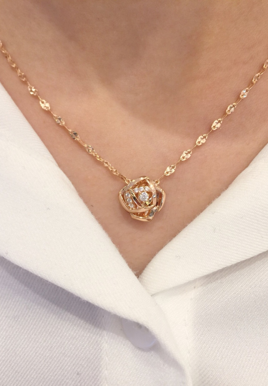Lloyd Volume Rosette Necklace LPP15002 LNC13178 Ro