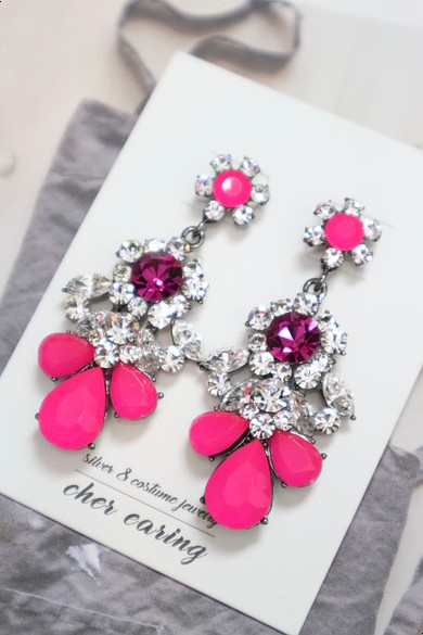 titaniumpost hot pink vintage bald earrings P0683 