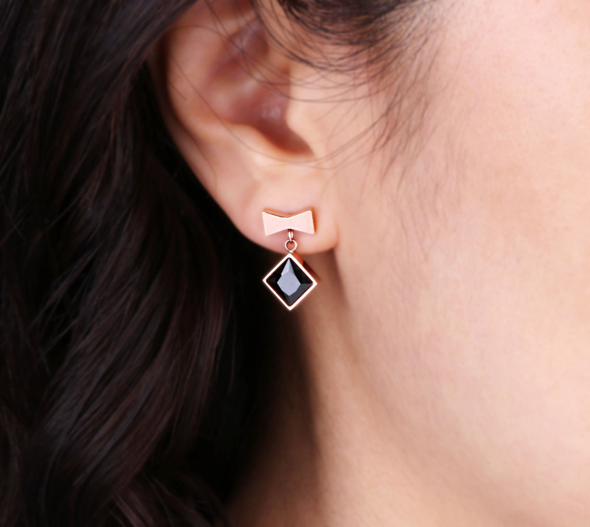 Bolala Ribbon Black Q Rattle Earrings AAA038 Can b