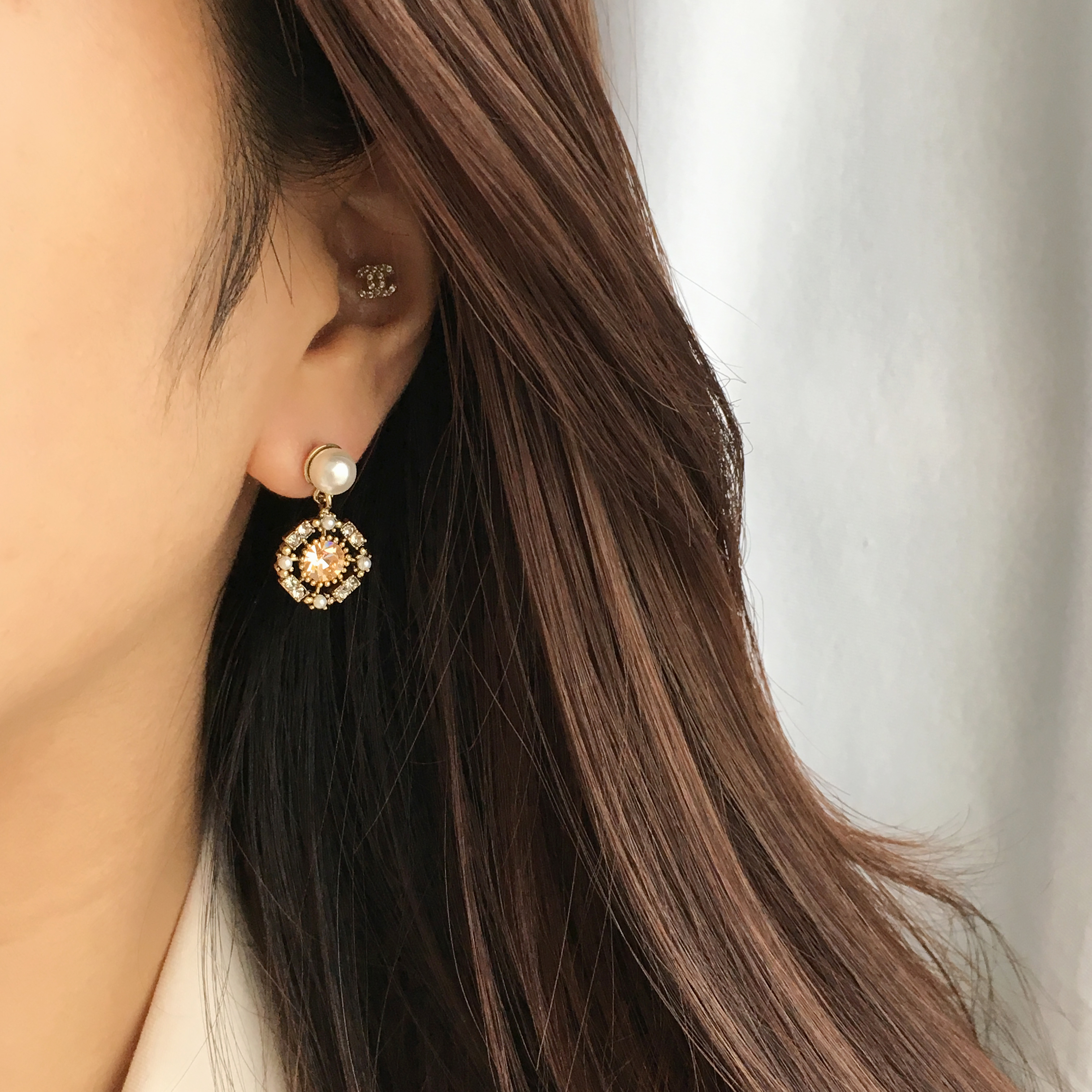 Two-Hued Antique Pearl Cubic Drop Earrings Vintage