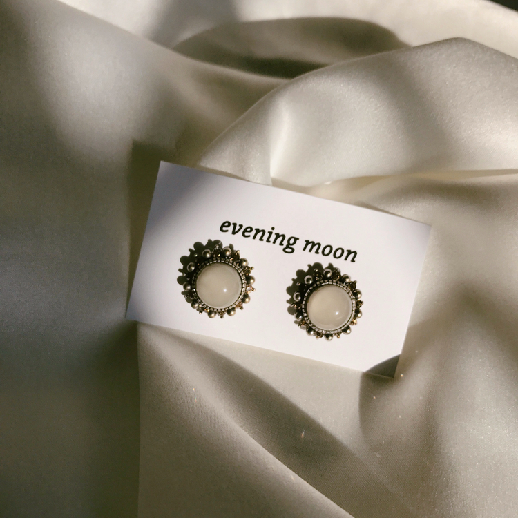 <b><p>Swarovski stone ering Visir Soft Sticky Silv</p></b><b><p>スワロフスキー 原石 イヤリング グィチ ゲスト ほのか ぴったりつく ウンチム</p></b><br /><br /><p align='center'>