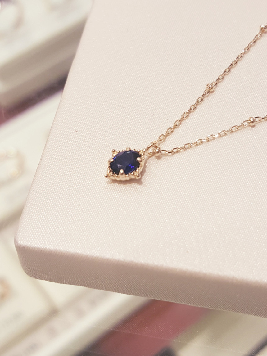 Lloyd's Natural Sapphire Necklace LNN17221G