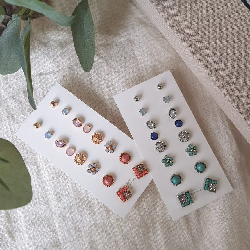 <b><p>Daily Mini opal 16 pieces set earrg Mull</p></b><b><p>デイリーミニ オパール 16ピース セット イヤリング 遠いスタイル コーディネート</p></b><br /><br /><p align='center'>