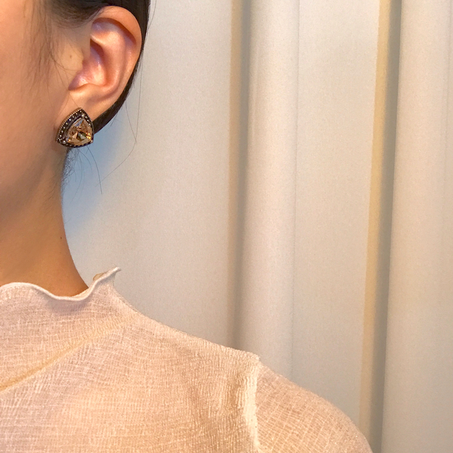 <b><p>Swarovski stone ering Visir Soft Sticky Silv</p></b><b><p>スワロフスキー 原石 イヤリング グィチ ゲスト ほのか ぴったりつく ウンチム</p></b><br /><br /><p align='center'>