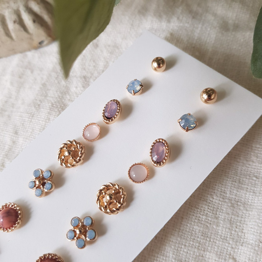 <b><p>Daily Mini opal 16 pieces set earrg Mull</p></b><b><p>デイリーミニ オパール 16ピース セット イヤリング 遠いスタイル コーディネート</p></b><br /><br /><p align='center'>