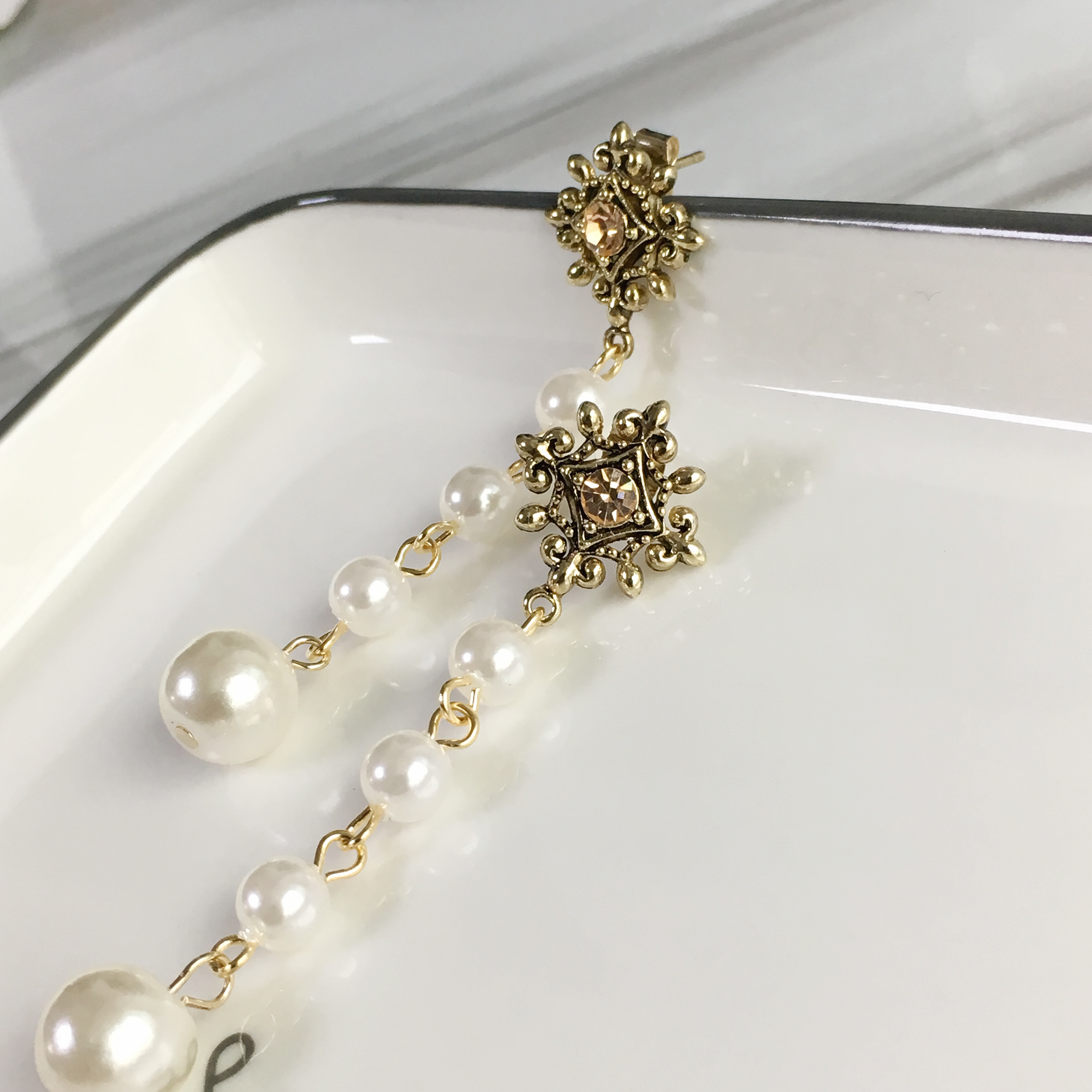 Two-Hue Antique Pearl Long Drop Earrings Ethnic Ea