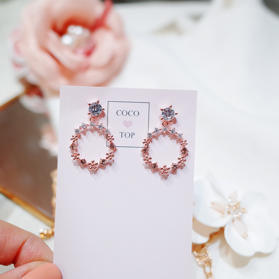Mourning Merry Day Flower Elegant Earrings