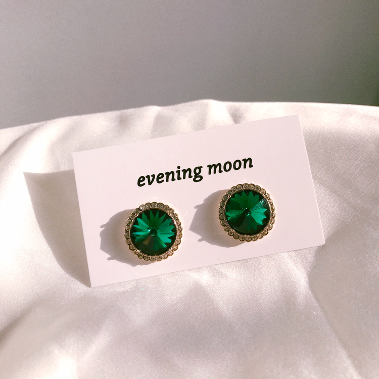 <b><p>Swarovski stone ering Visir Soft Sticky Silv</p></b><b><p>スワロフスキー 原石 イヤリング グィチ ゲスト ほのか ぴったりつく ウンチム</p></b><br /><br /><p align='center'>