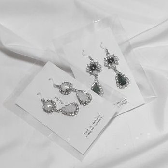 Dyna Light Pearl Square Earrings Earrings Luxuriou