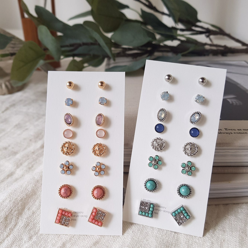 <b><p>Daily Mini opal 16 pieces set earrg Mull</p></b><b><p>デイリーミニ オパール 16ピース セット イヤリング 遠いスタイル コーディネート</p></b><br /><br /><p align='center'>