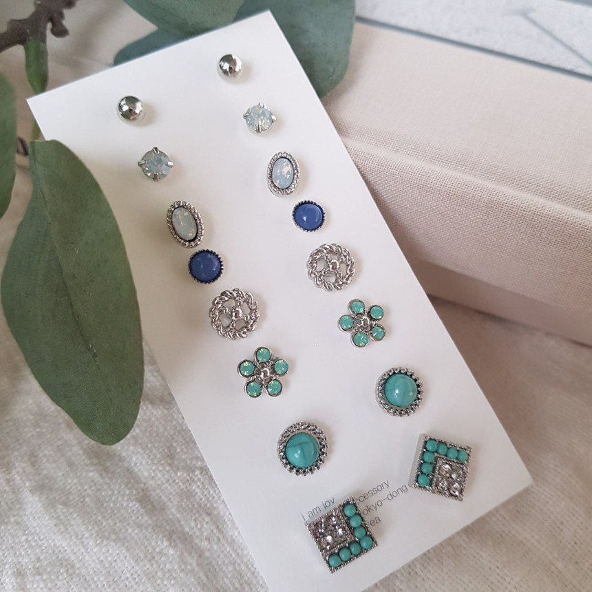 <b><p>Daily Mini opal 16 pieces set earrg Mull</p></b><b><p>デイリーミニ オパール 16ピース セット イヤリング 遠いスタイル コーディネート</p></b><br /><br /><p align='center'>