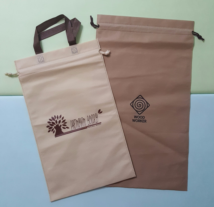 <b><p>Non-woven bags Shopping es Pocket mar Bass</p></b><b><p>不織布バッグショッピングバッグシューズポケットマーケットバスケットダストバックフレーム写真館ハンドル</p></b><br /><br /><p align='center'>