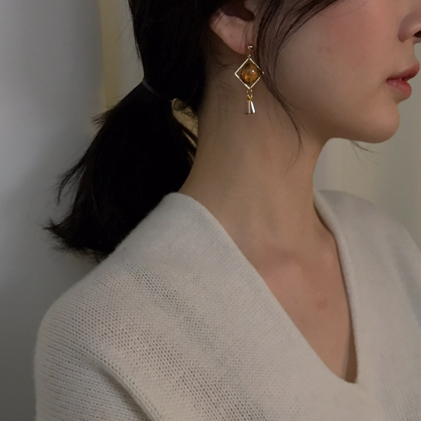 Omaju Crystal Drop Earrings 5color Gullible luxury