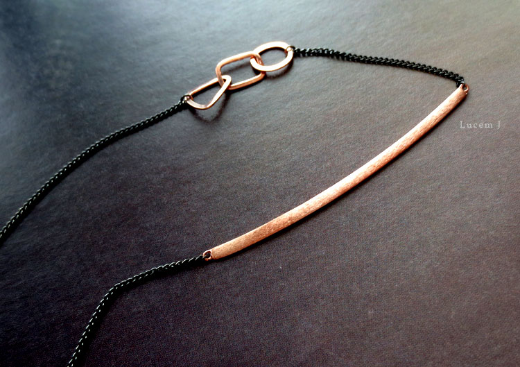 14k Stick Bar Shape Black Gold Choker Necklace 18k