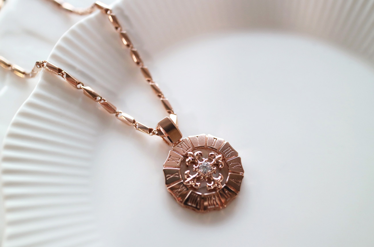 18k Cross Pendant 14k Men's Choker Necklace Pin