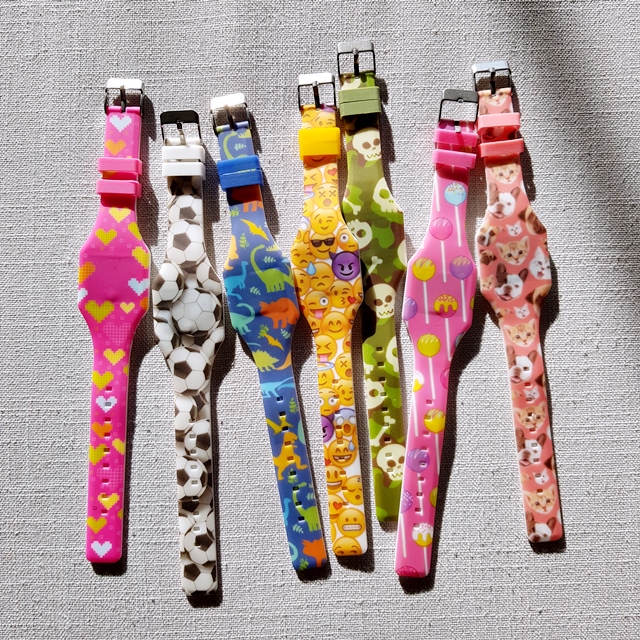 <b><p>Kiddus LED child wat female Entary stude</p></b><b><p>キッダス LED 子供 児童 腕時計 女性 小学生 ゼリー ファッション デザイン</p></b><br /><br /><p align='center'>