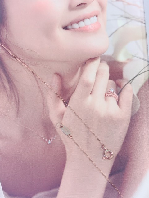 Stonehenge 14k V &amp A Necklace t0464