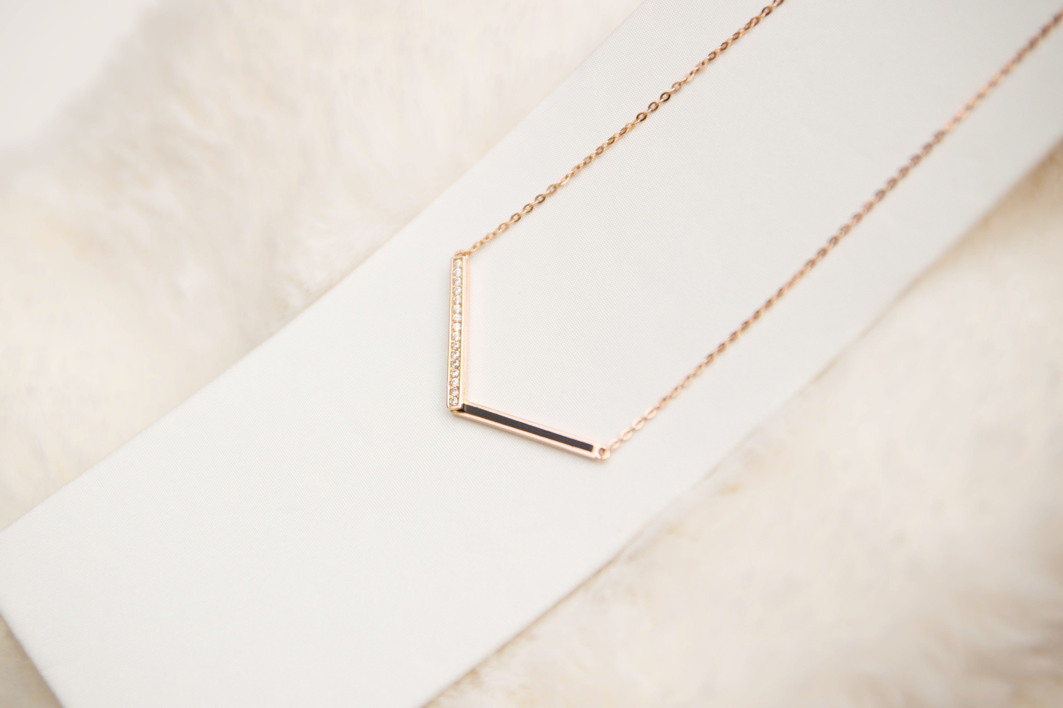 14k Charabonix Necklace 14k Integral 14K Women 30s