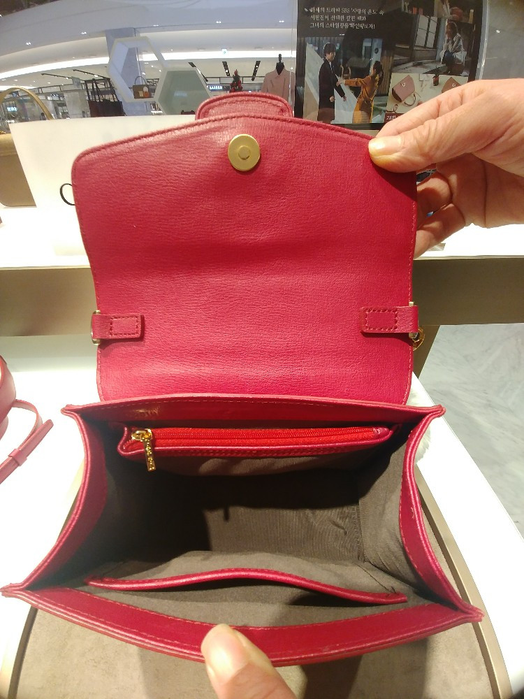 <b><p>Carlin New Hester Back H77362010 Atndance</p></b><b><p>カーリンニューヘスターバックH77362010出勤ファッション卒業式キュートミニサイズのクロスバック</p></b><br /><br /><p align='center'>