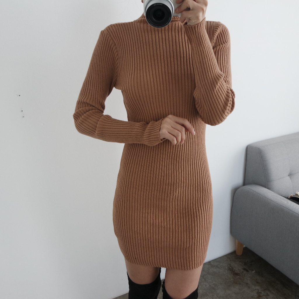 Winter Neck Polar Gold Long Knit Dress Mini