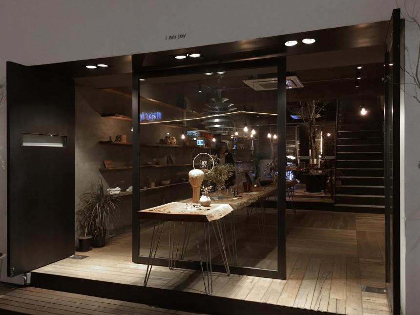 <b><p>Possible eaves Crow Cubic Dp Earrings Lo</p></b><b><p>グィチ可能 クローズ キュービック ウェーブ ドロップイヤリング ロが モダン 女性らしい</p></b><br /><br /><p align='center'>