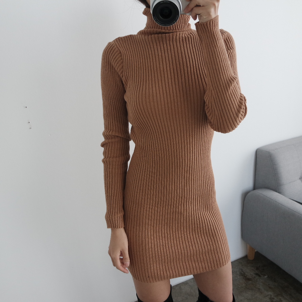 Winter Neck Polar Gold Long Knit Dress Mini