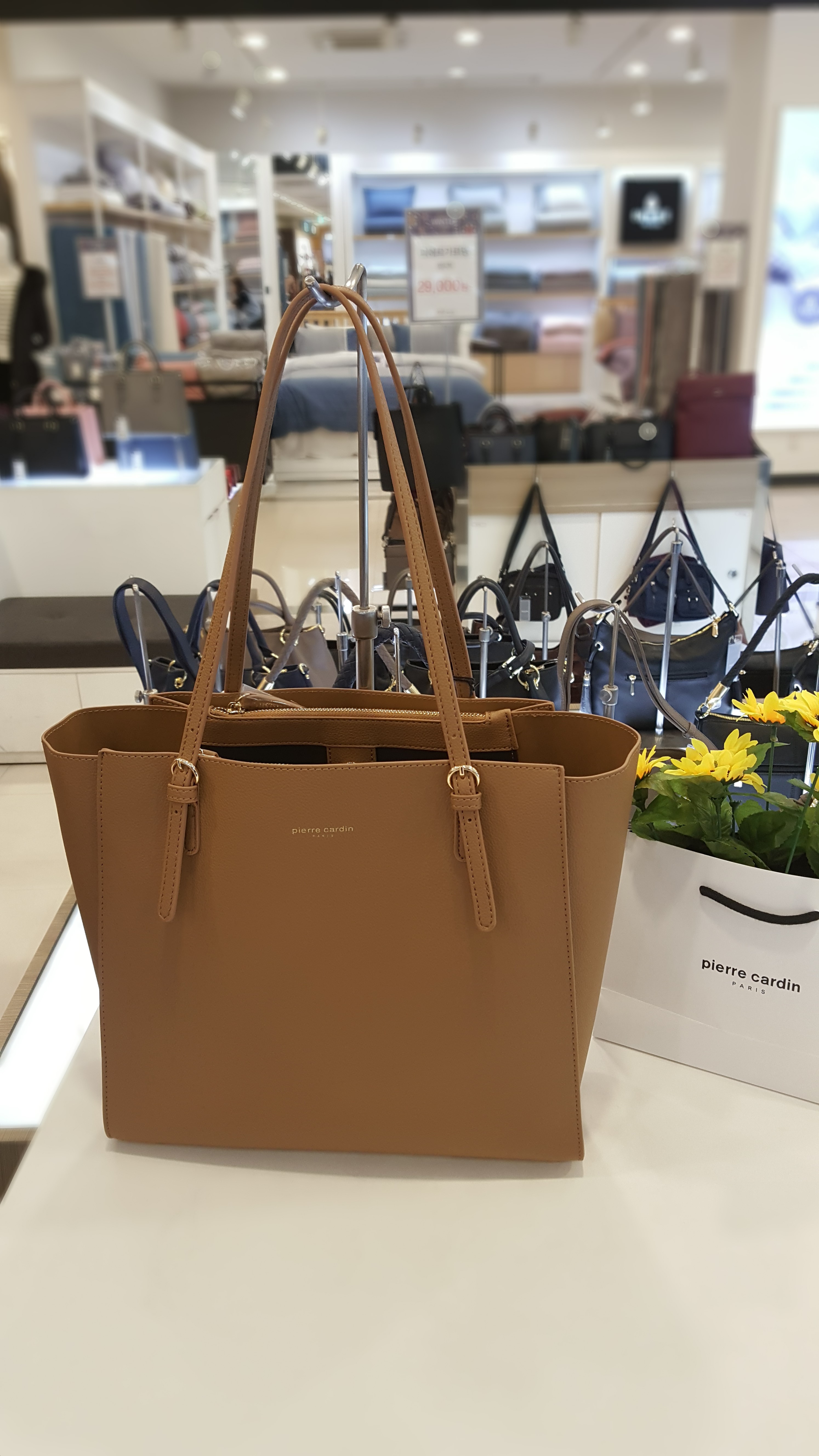 <b><p>Pierre Cardin should bag 01H1280Y8 Entrance</p></b><b><p>ピエールカルダンショルダーバッグショーポベク01H1280Y8入学式卒業式女の子カジュアルバックラブ</p></b><br /><br /><p align='center'>