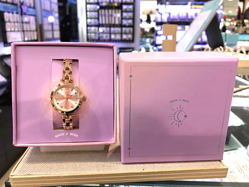 <b><p>OST Sailor Moon Metal Watch OTW118114TPP</p></b><b><p>OST セーラームーンメタル時計 OTW118114TPP スタイリッシュシティルック</p></b><br /><br /><p align='center'>