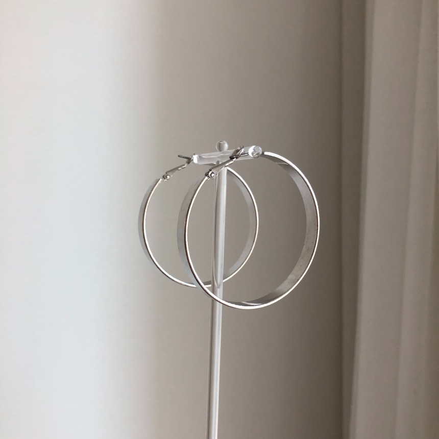 <b><p>Noi Bold Ring earrs silver Pl drop Unbalanced</p></b><b><p>ノイ ボールド リングピアス シルバー パロップ アンバランス 925 ギフト</p></b><br /><br /><p align='center'>