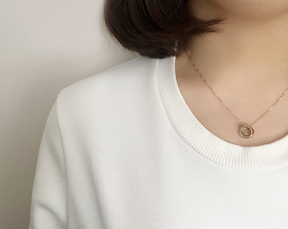 Cordelia 14k_ Triple Ring Necklace Proposal Daily 