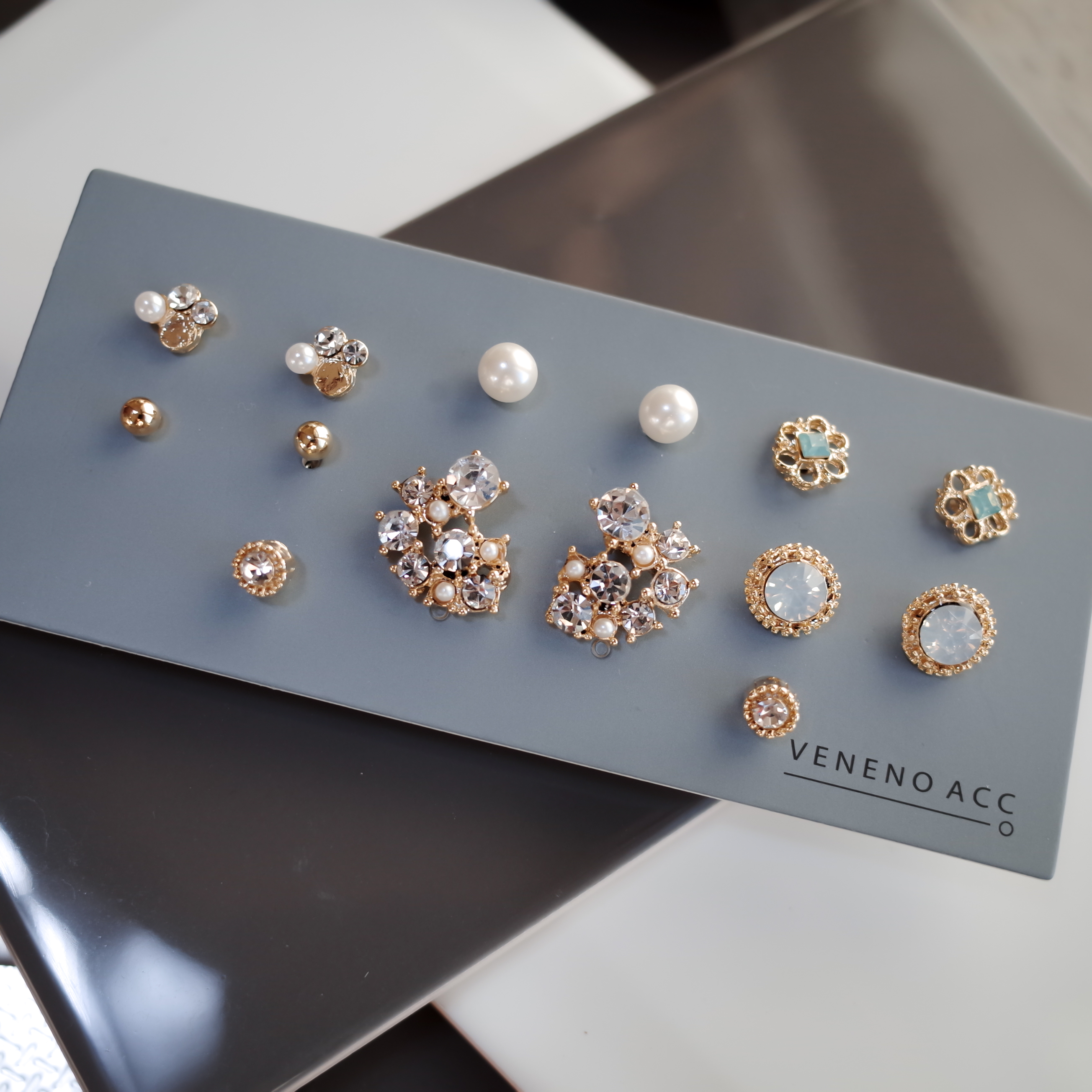<b><p>NO.78 Seven Days Stone pearl 14SET Erings</p></b><b><p>NO.78 セブンデイズ ストーンパール 14SETイヤリング スタイリッシュな</p></b><br /><br /><p align='center'>