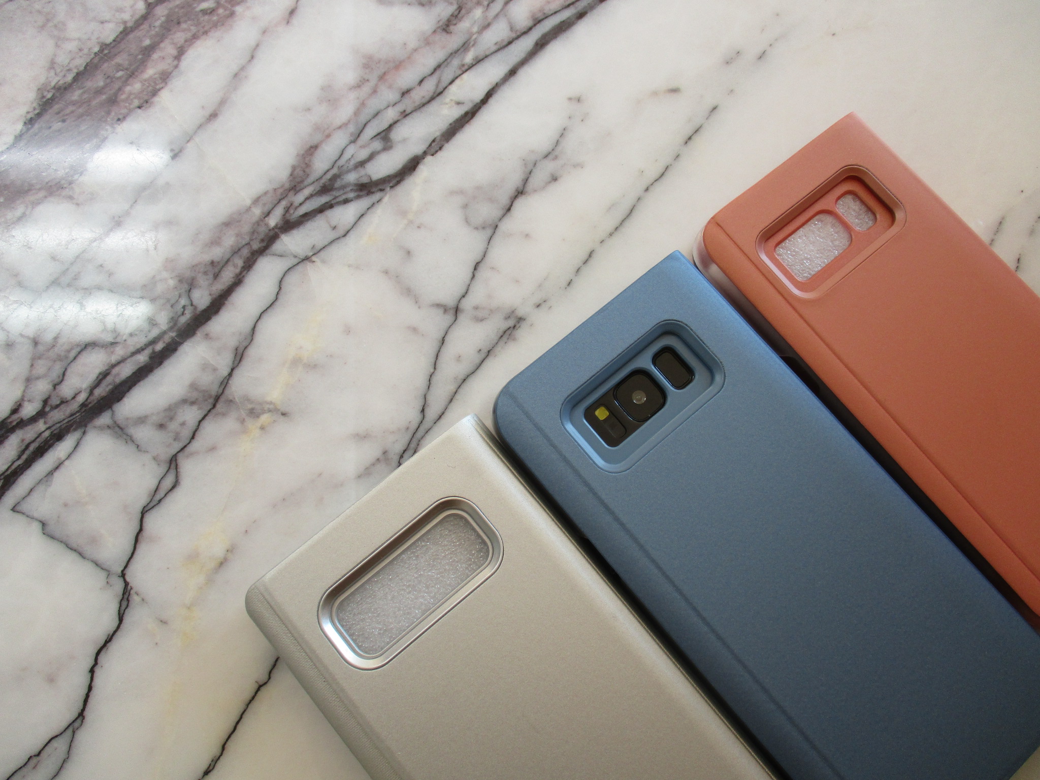 <b><p>Galaxy Note Clear View Standing Cover S8</p></b><b><p>ギャラクシーノート8クリアビュースタンディングカバーNote8 S8すっきりとした透明ケ・デ・感性デ</p></b><br /><br /><p align='center'>