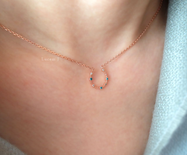 14k Diamond Horseshoe Necklace 18k