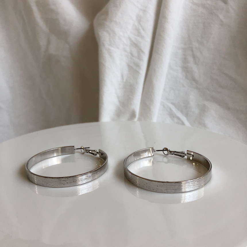 <b><p>Noi Bold Ring earrs silver Pl drop Unbalanced</p></b><b><p>ノイ ボールド リングピアス シルバー パロップ アンバランス 925 ギフト</p></b><br /><br /><p align='center'>