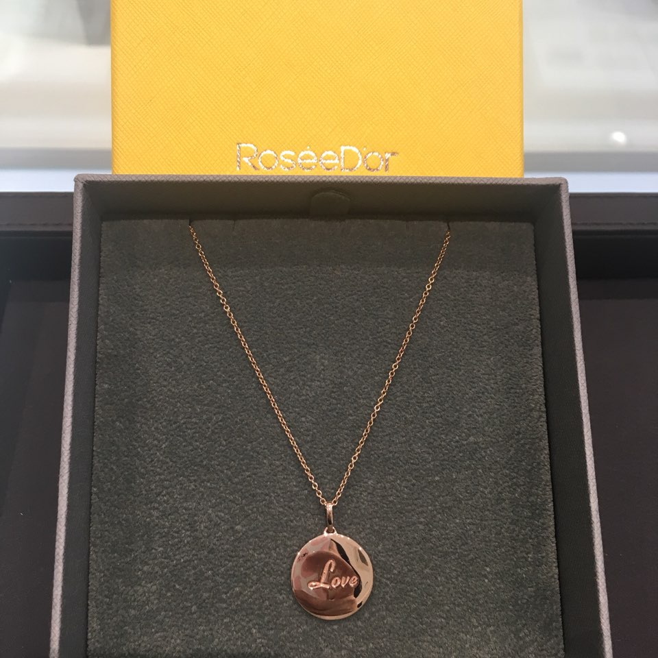 Roger de Llover necklace 381500271 PG