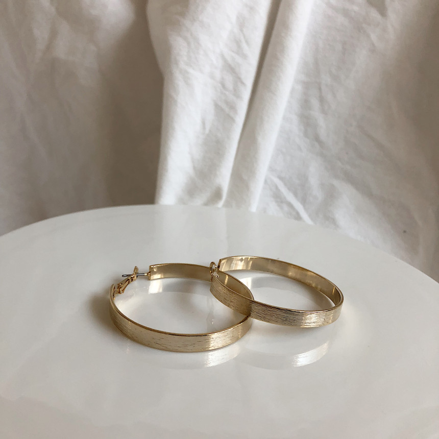 <b><p>Noi Bold Ring earrs silver Pl drop Unbalanced</p></b><b><p>ノイ ボールド リングピアス シルバー パロップ アンバランス 925 ギフト</p></b><br /><br /><p align='center'>