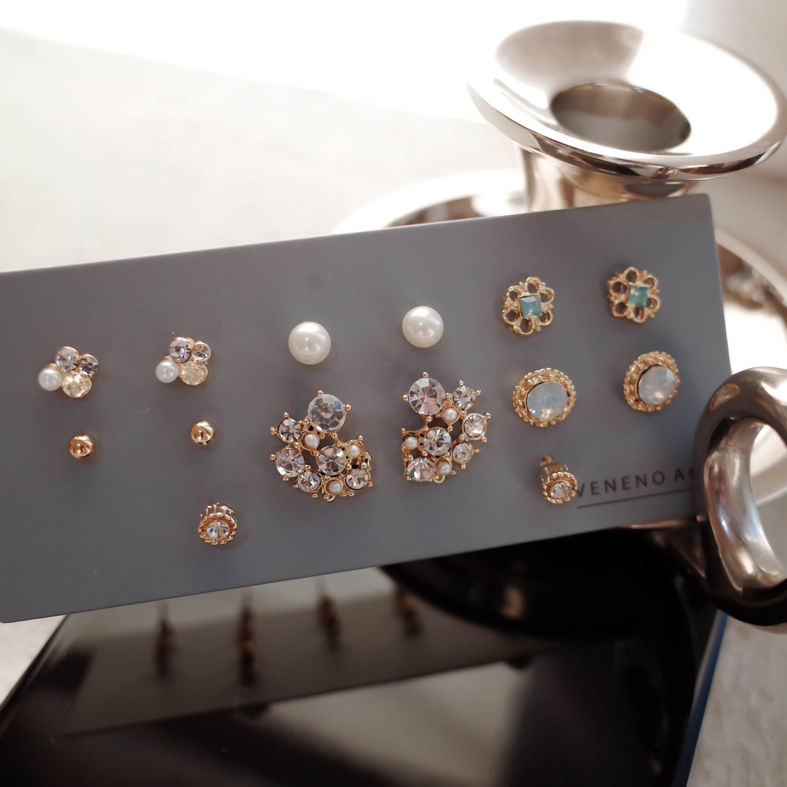 <b><p>NO.78 Seven Days Stone pearl 14SET Erings</p></b><b><p>NO.78 セブンデイズ ストーンパール 14SETイヤリング スタイリッシュな</p></b><br /><br /><p align='center'>