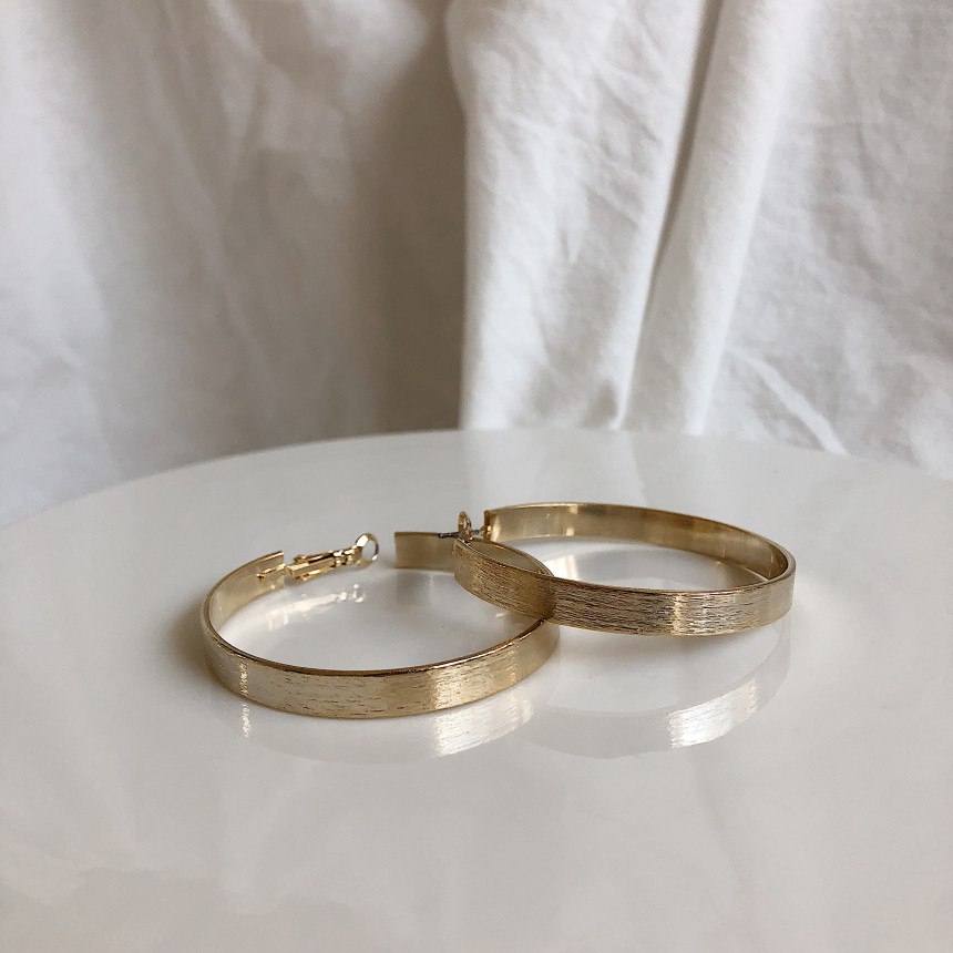 <b><p>Noi Bold Ring earrs silver Pl drop Unbalanced</p></b><b><p>ノイ ボールド リングピアス シルバー パロップ アンバランス 925 ギフト</p></b><br /><br /><p align='center'>