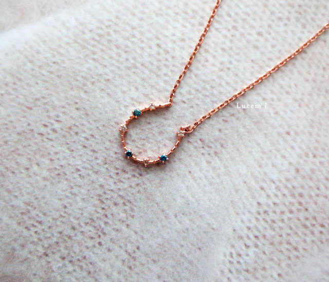 14k Diamond Horseshoe Necklace 18k