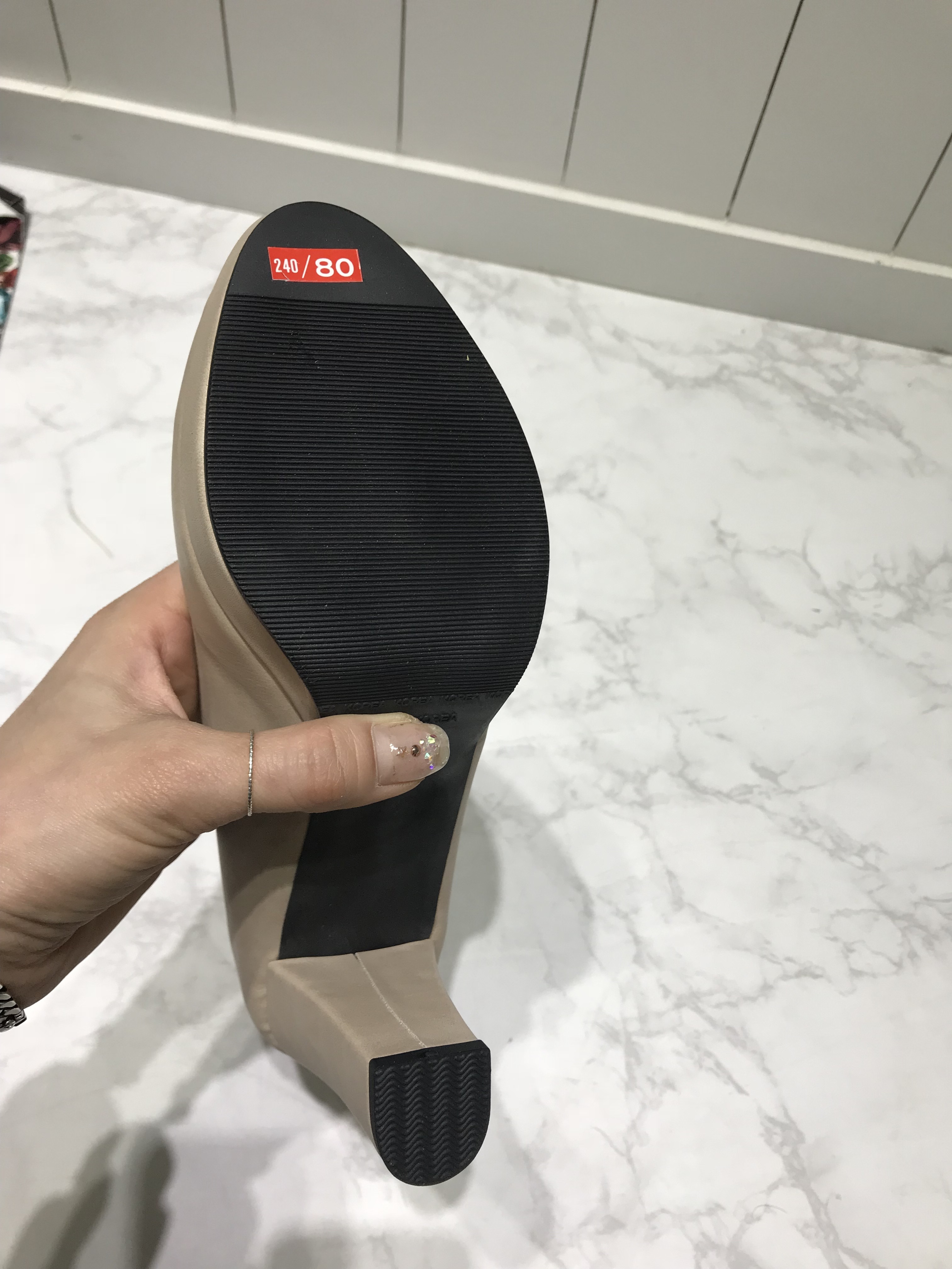 <b><p>neat lher Go Pumps Hill Korn Modn mo Femini</p></b><b><p>すっきりとした レザー 行って見れ パンプスヒール 韓国語 モダンムード 女性らしいスタイル</p></b><br /><br /><p align='center'>