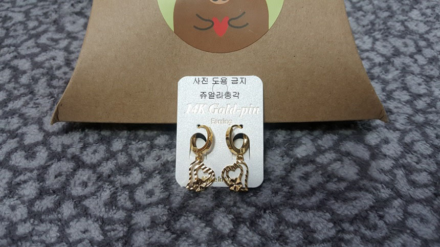 <b><p>Swarovski Dp ering Antique Bold Cubic 14K</p></b><b><p>スワロフスキー ドロップ イヤリング アンティーク ボールド グィチ キュービック</p></b><br /><br /><p align='center'>