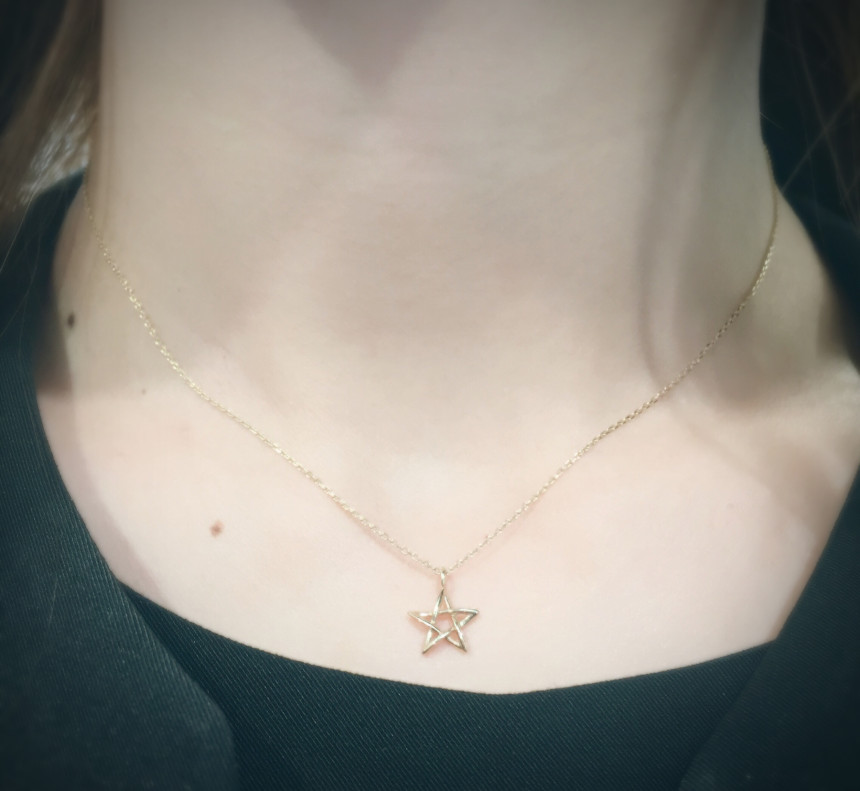 Tua Hua 14K Star Necklace TT0033