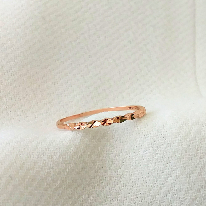 <b><p>14k 18k gold cutting Daily Shy of heat</p></b><b><p>14k 18kゴールド カッティング デイリーリ 光沢リ 熱集りリ</p></b><br /><br /><p align='center'>