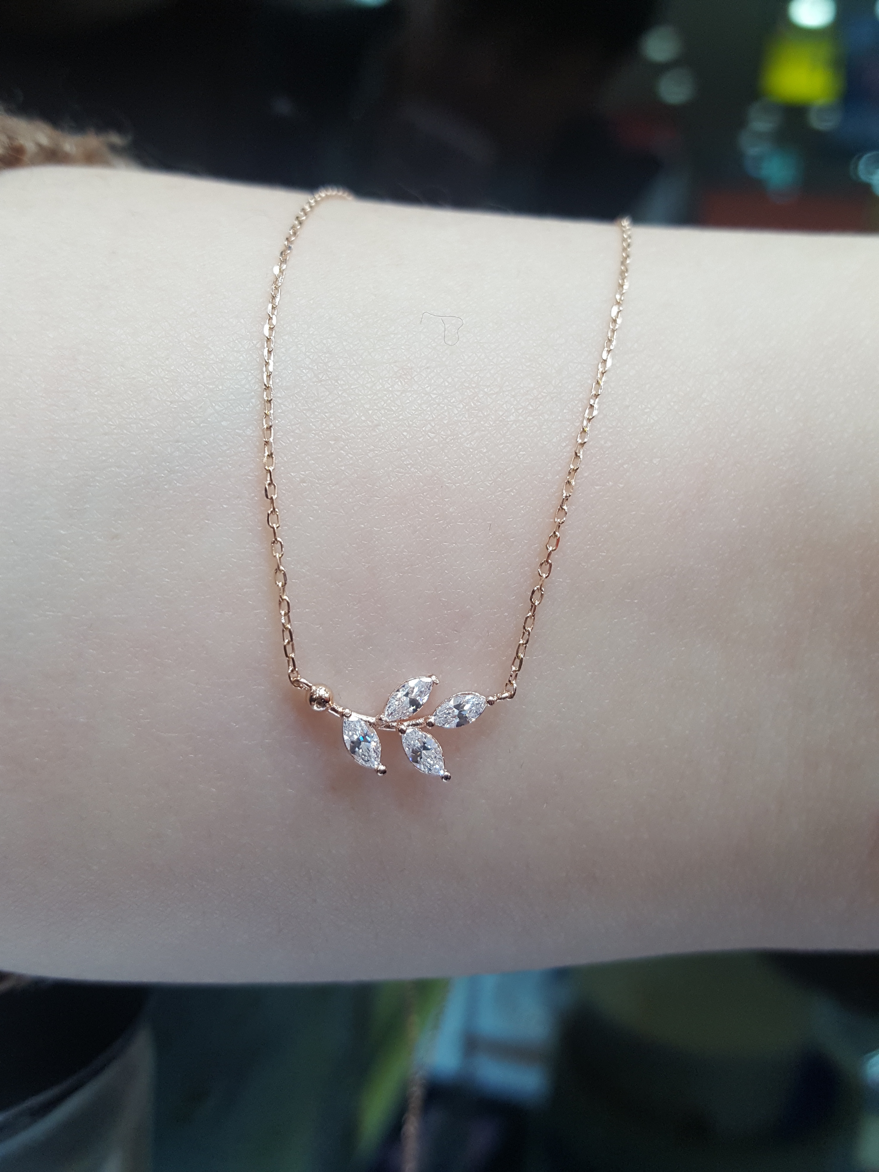 Pyichic Cubic Leaf Necklace PN1239 Semi-Office Loo