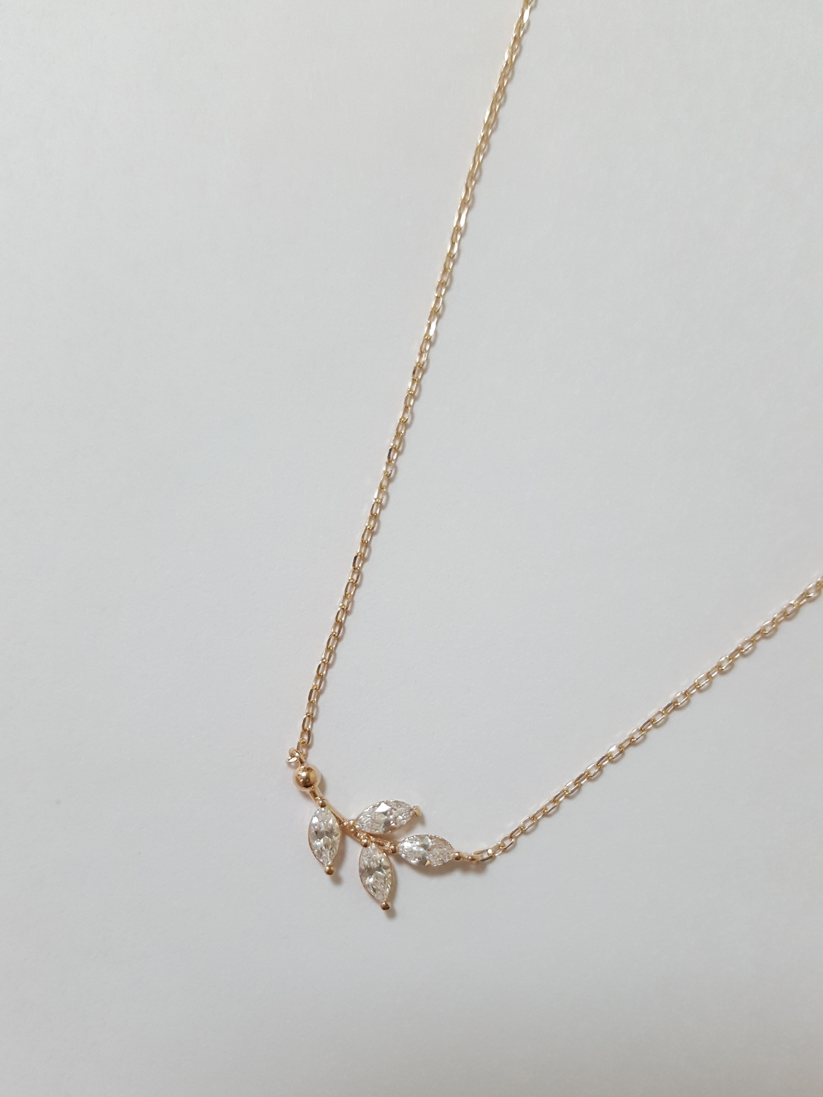 Pyichic Cubic Leaf Necklace PN1239 Semi-Office Loo