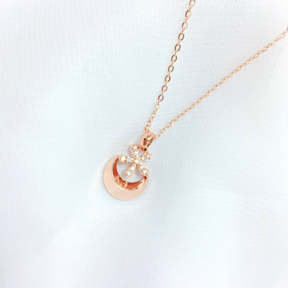 Flower door necklace Women 14k Women 18k points 14