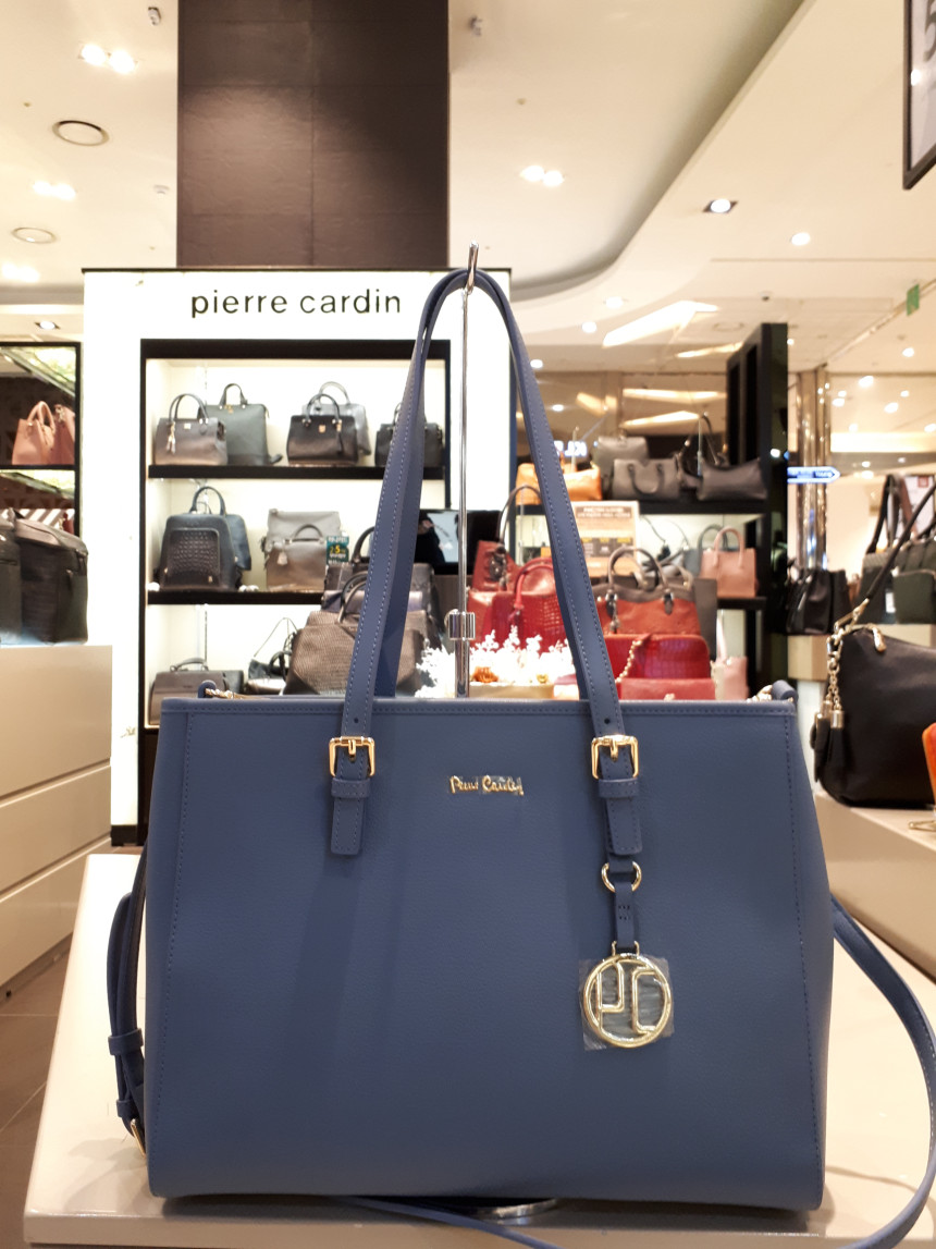 <b><p>Pierre Cardin Should Bag 01H1280V3 Simple</p></b><b><p>ピエールカルダンショルダーバッグ01H1280V3シンプルフレンチルックユニークな感性ムード美しいギ</p></b><br /><br /><p align='center'>