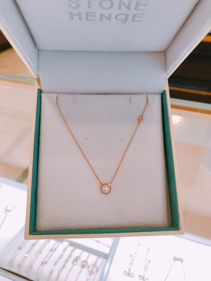 Stonehenge 14K Necklace T0737